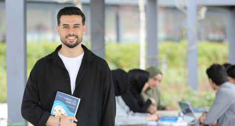 Global reach with local adaptation for online teaching